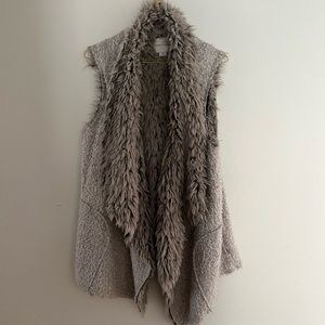 Grey cardigan